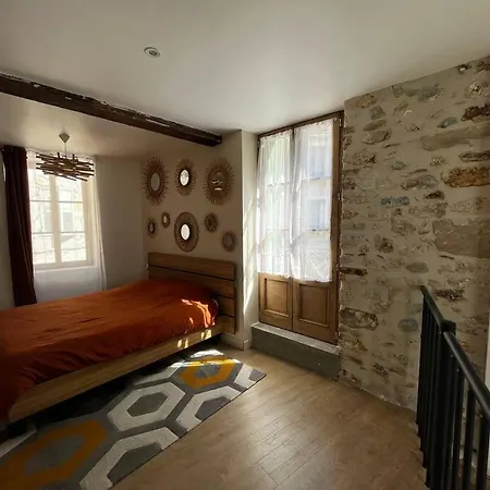Maison Suspendue Avec Jacuzzi Privatif