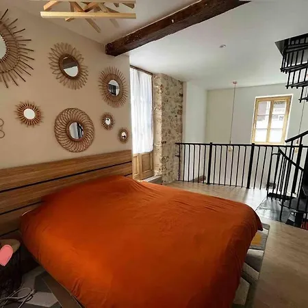 Maison Suspendue Avec Jacuzzi Privatif * Pont-en-Royans